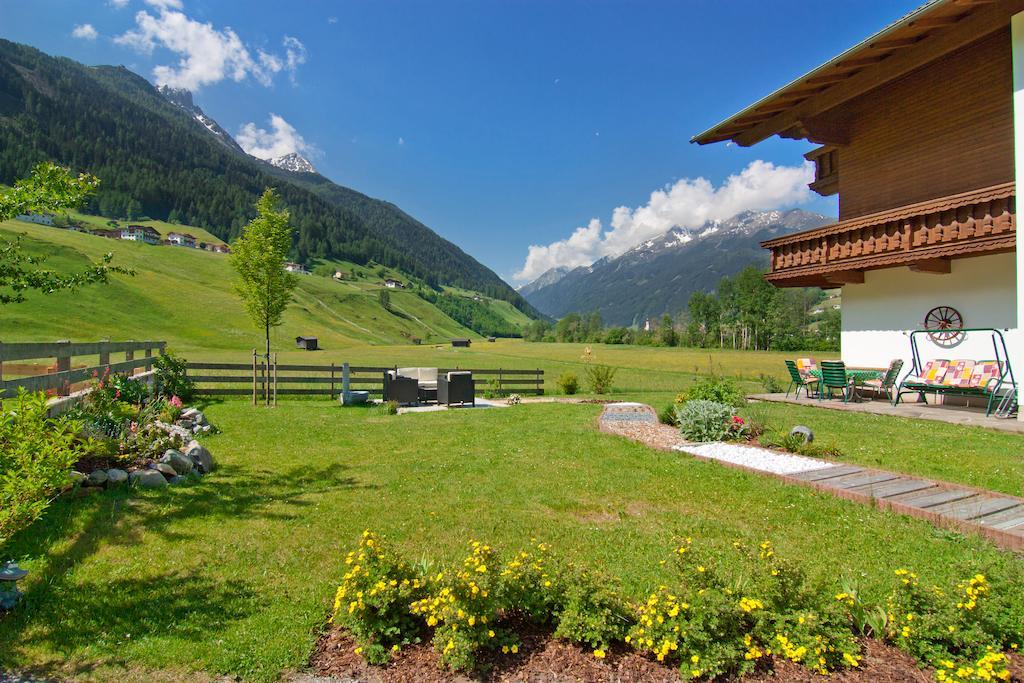 Ausserwieserhof Neustift im Stubaital Exterior foto